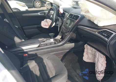 2018 Ford Fusion Hybrid Se z USA, uszkodzony, nr VIN 3FA6P0LU8JR157528